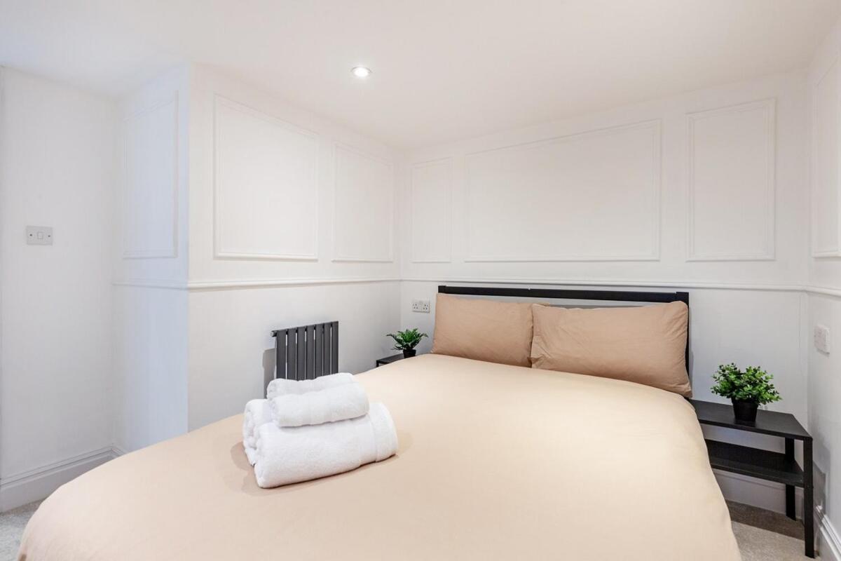 Apartamento Two Bedroom Flat Next To Paddington St Londres